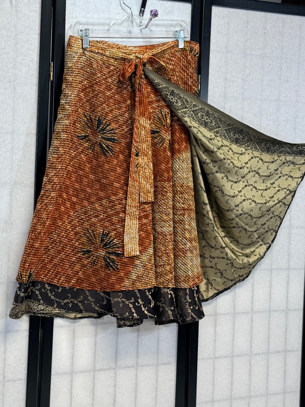 Reversible Wrap Midi Skirt 2 Sides Sari Style Rust Gold Black OS Exotic Carefree - Picture 2 of 11